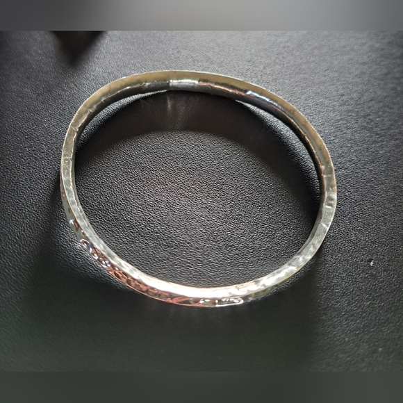 "House of Bangles" Mexico Sterling Silver Hand Crafted Hammered Bangle Bracelet - Picture 3 of 12